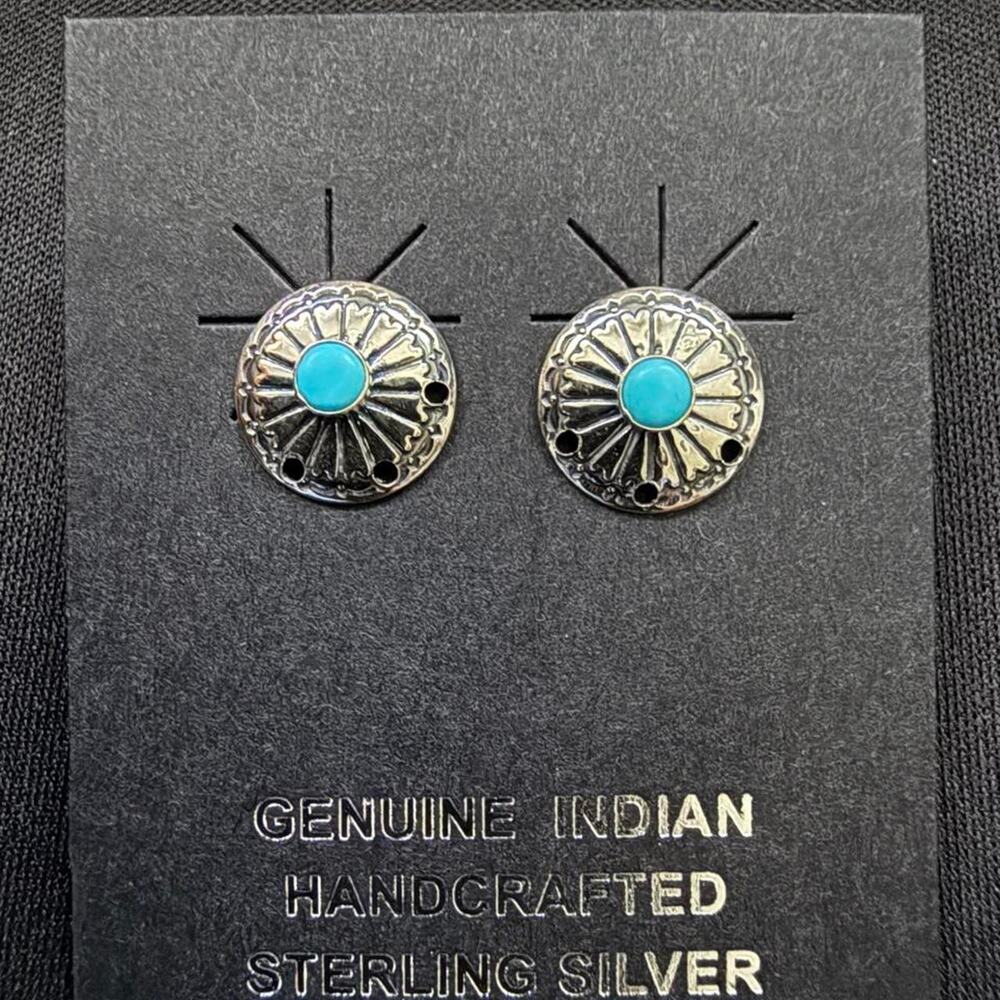 Native handmade sterling silver kingman stud earringd